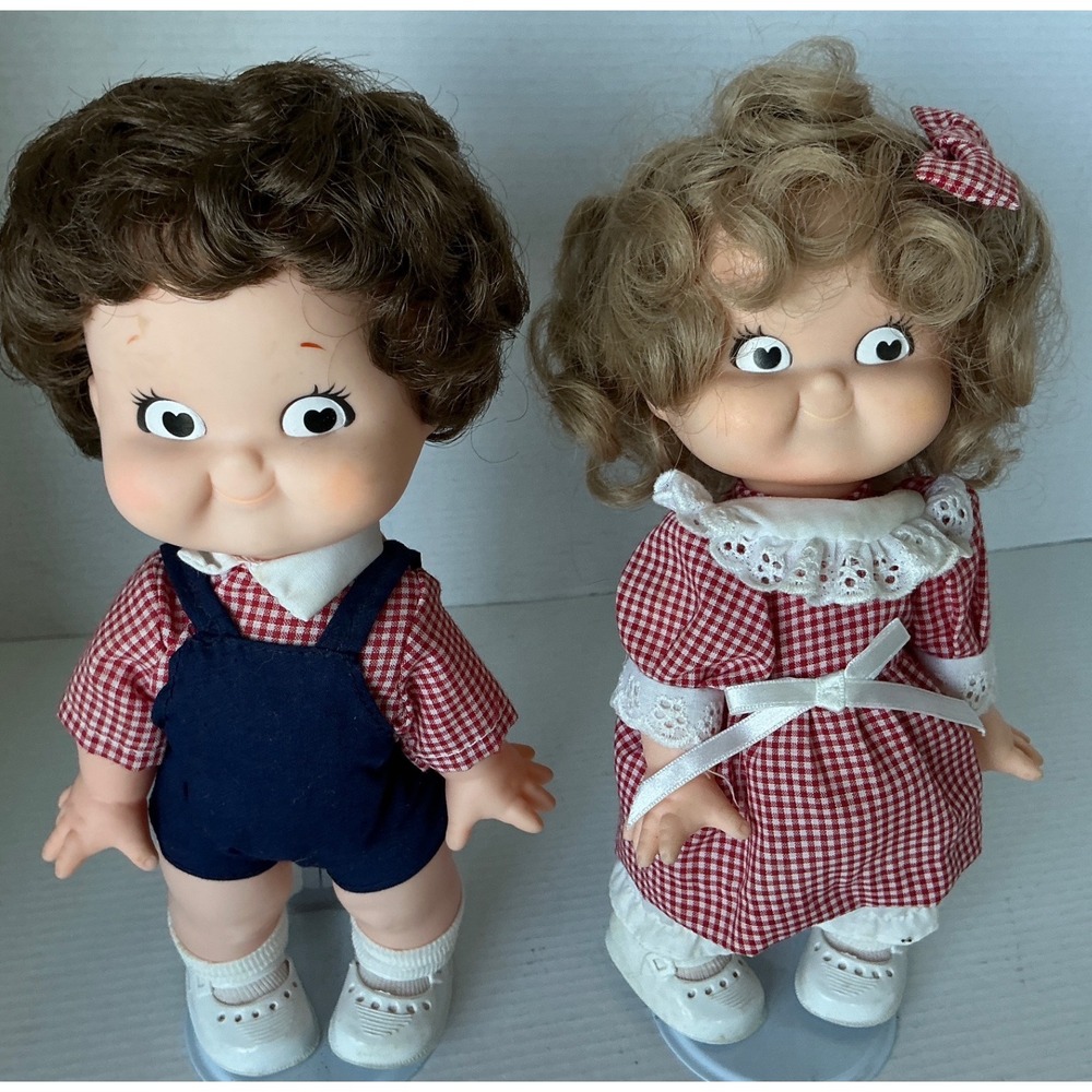 Campbell Soup Kids‎ Vintage 1988 Vinyl Dolls Set of 2 Red Gingham 10 Inch Decor